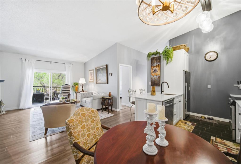 132 Portsmouth, 2 Bedrooms Bedrooms, 8 Rooms Rooms,2 BathroomsBathrooms,Condominium,For Sale,Portsmouth