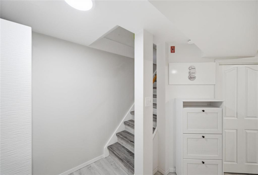 2825 Ness, 4 Bedrooms Bedrooms, 9 Rooms Rooms,1 BathroomBathrooms,Condominium,For Sale,Ness
