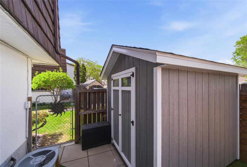 2825 Ness, 4 Bedrooms Bedrooms, 9 Rooms Rooms,1 BathroomBathrooms,Condominium,For Sale,Ness