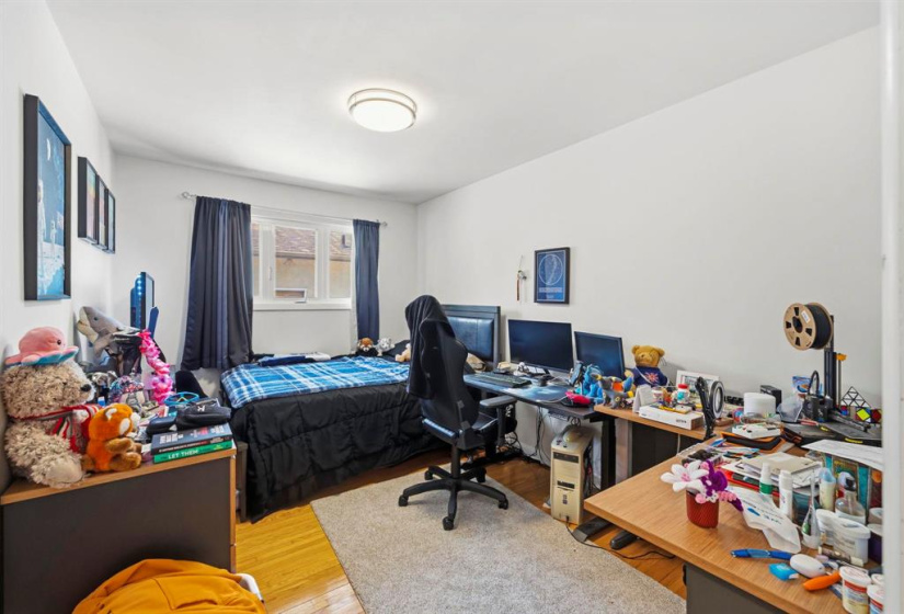 214 Hindley, 4 Bedrooms Bedrooms, 12 Rooms Rooms,2 BathroomsBathrooms,Residential,For Sale,Hindley