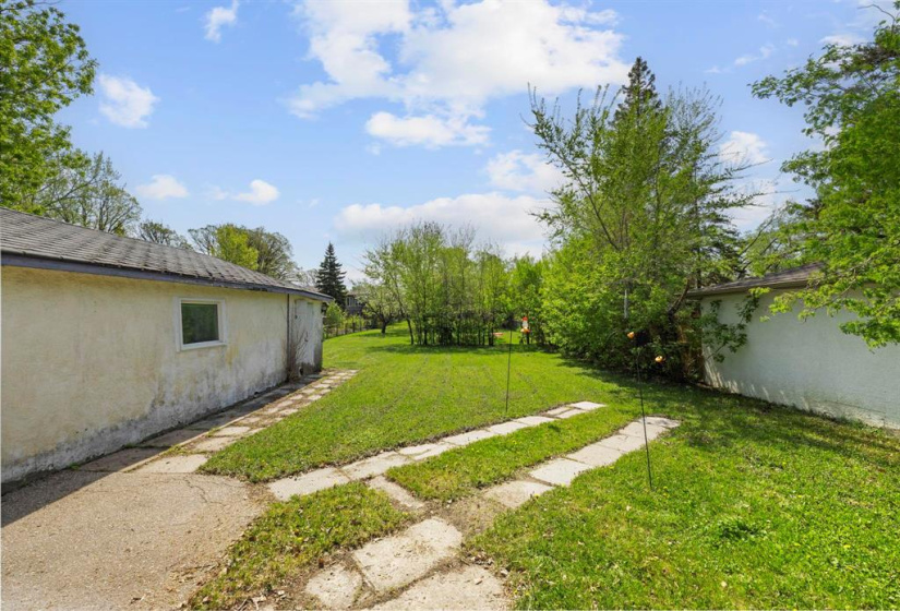 214 Hindley, 4 Bedrooms Bedrooms, 12 Rooms Rooms,2 BathroomsBathrooms,Residential,For Sale,Hindley