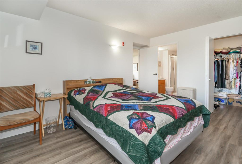 873 Waverley, 2 Bedrooms Bedrooms, 9 Rooms Rooms,2 BathroomsBathrooms,Condominium,For Sale,Waverley