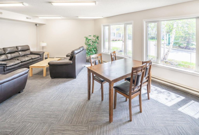 873 Waverley, 2 Bedrooms Bedrooms, 9 Rooms Rooms,2 BathroomsBathrooms,Condominium,For Sale,Waverley