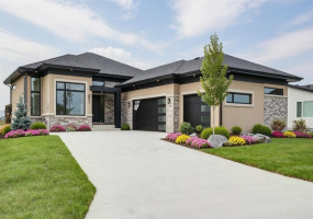 3 Addison, 3 Bedrooms Bedrooms, 10 Rooms Rooms,2 BathroomsBathrooms,Residential,For Sale,Addison