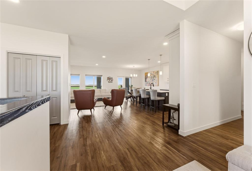 480 Maconnell, 5 Bedrooms Bedrooms, 17 Rooms Rooms,3 BathroomsBathrooms,Residential,For Sale,Maconnell