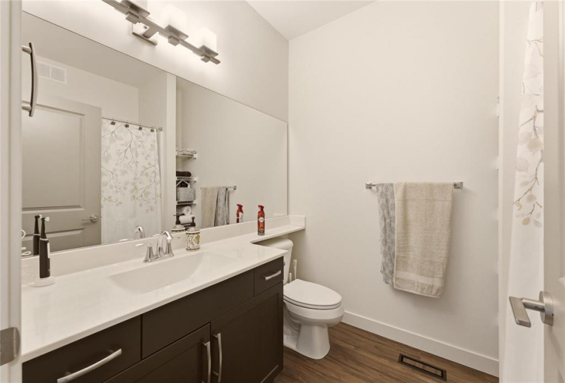 480 Maconnell, 5 Bedrooms Bedrooms, 17 Rooms Rooms,3 BathroomsBathrooms,Residential,For Sale,Maconnell