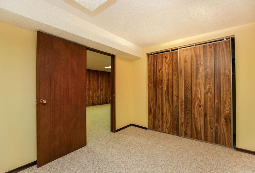 22 Swan Lake, 3 Bedrooms Bedrooms, 12 Rooms Rooms,2 BathroomsBathrooms,Residential,For Sale,Swan Lake