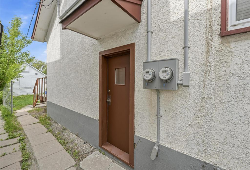 498 Mountain, 3 Bedrooms Bedrooms, 9 Rooms Rooms,2 BathroomsBathrooms,Residential,For Sale,Mountain