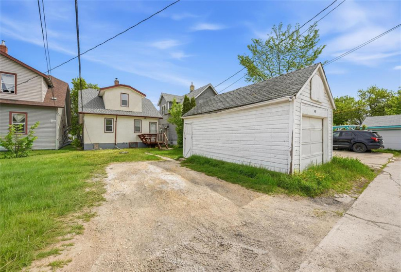 498 Mountain, 3 Bedrooms Bedrooms, 9 Rooms Rooms,2 BathroomsBathrooms,Residential,For Sale,Mountain