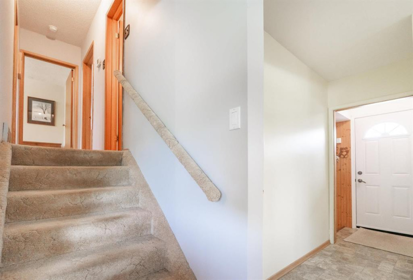 372 Hillary, 3 Bedrooms Bedrooms, 12 Rooms Rooms,2 BathroomsBathrooms,Residential,For Sale,Hillary