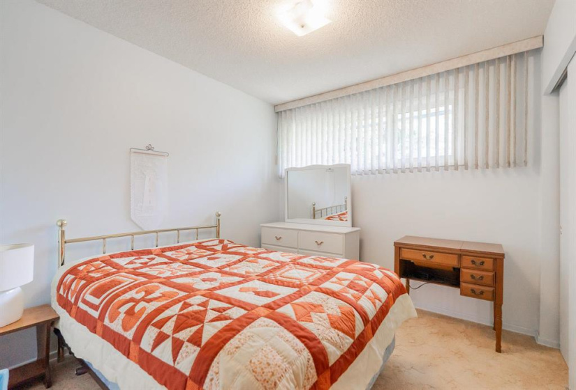 372 Hillary, 3 Bedrooms Bedrooms, 12 Rooms Rooms,2 BathroomsBathrooms,Residential,For Sale,Hillary