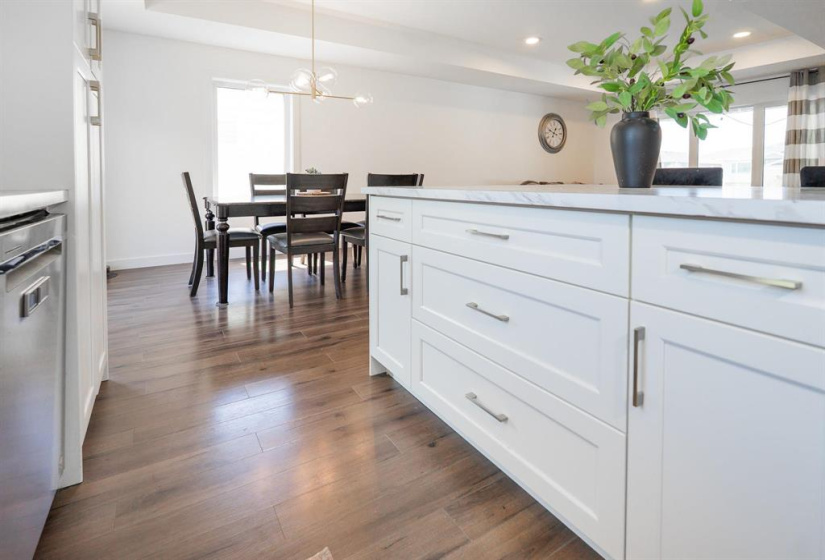22 BRAMBLEWOOD, 3 Bedrooms Bedrooms, 9 Rooms Rooms,2 BathroomsBathrooms,Residential,For Sale,BRAMBLEWOOD