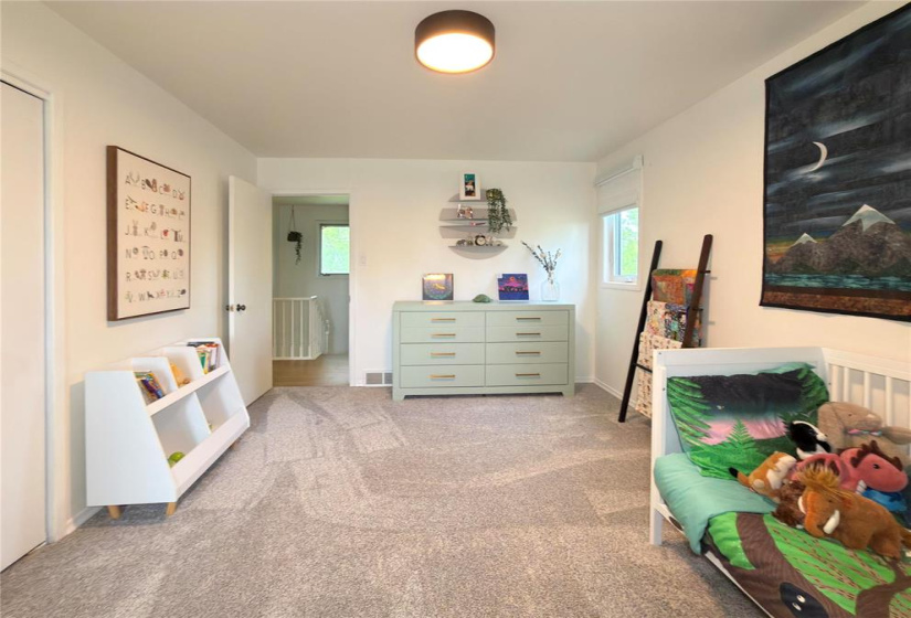 525 River, 3 Bedrooms Bedrooms, 9 Rooms Rooms,2 BathroomsBathrooms,Residential,For Sale,River