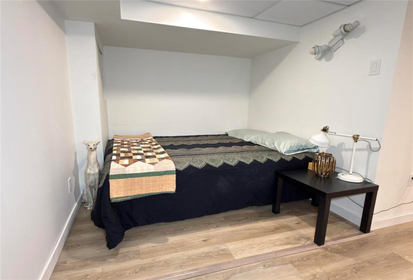 525 River, 3 Bedrooms Bedrooms, 9 Rooms Rooms,2 BathroomsBathrooms,Residential,For Sale,River