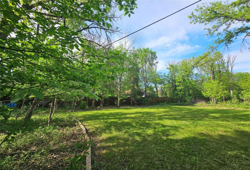 525 River, 3 Bedrooms Bedrooms, 9 Rooms Rooms,2 BathroomsBathrooms,Residential,For Sale,River
