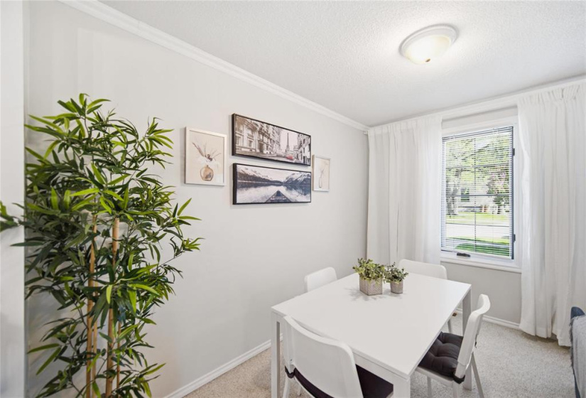 75 Worthington, 3 Bedrooms Bedrooms, 7 Rooms Rooms,1 BathroomBathrooms,Residential,For Sale,Worthington