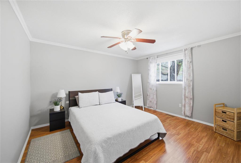 75 Worthington, 3 Bedrooms Bedrooms, 7 Rooms Rooms,1 BathroomBathrooms,Residential,For Sale,Worthington