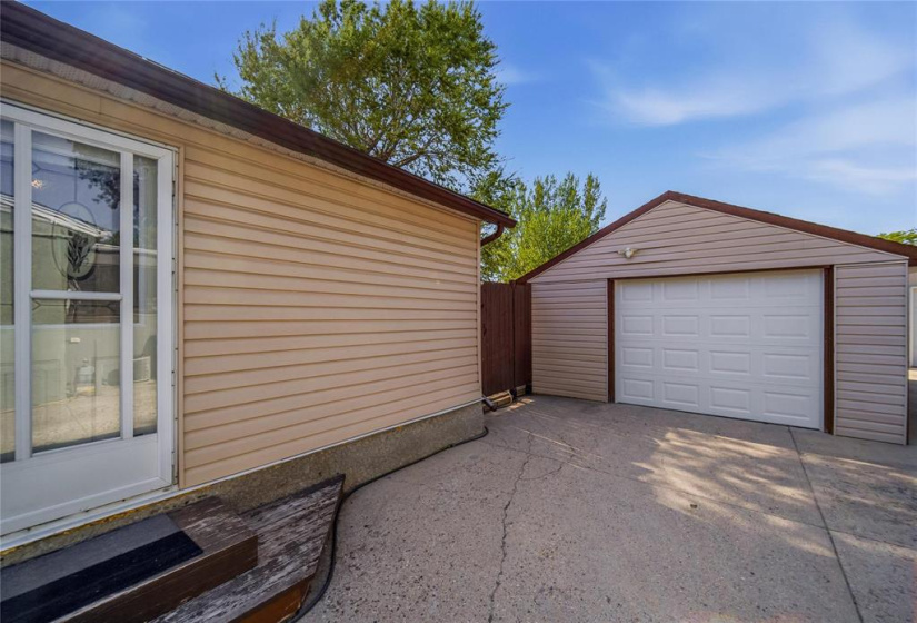 75 Worthington, 3 Bedrooms Bedrooms, 7 Rooms Rooms,1 BathroomBathrooms,Residential,For Sale,Worthington
