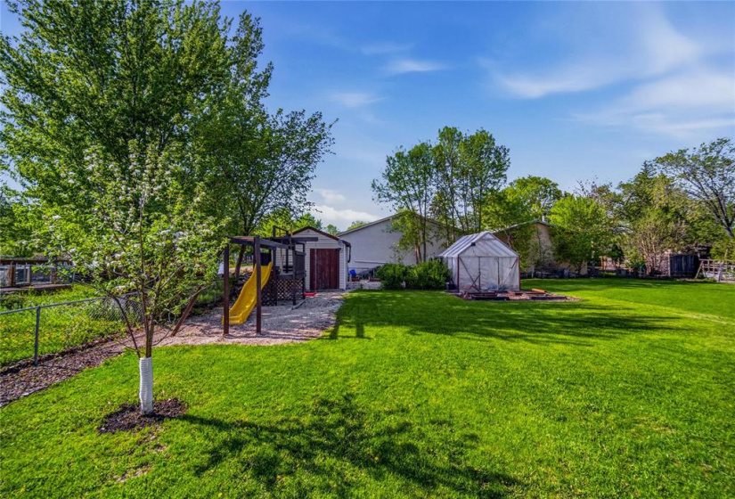 75 Worthington, 3 Bedrooms Bedrooms, 7 Rooms Rooms,1 BathroomBathrooms,Residential,For Sale,Worthington