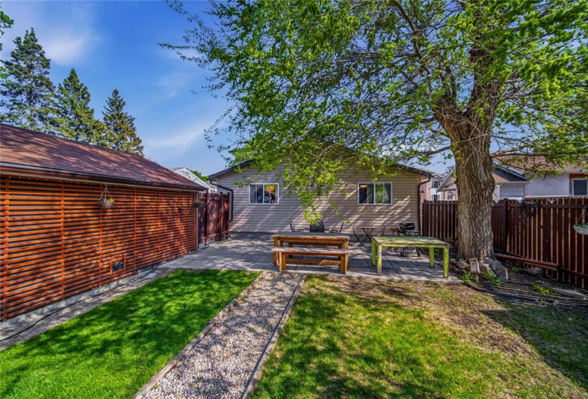 75 Worthington, 3 Bedrooms Bedrooms, 7 Rooms Rooms,1 BathroomBathrooms,Residential,For Sale,Worthington