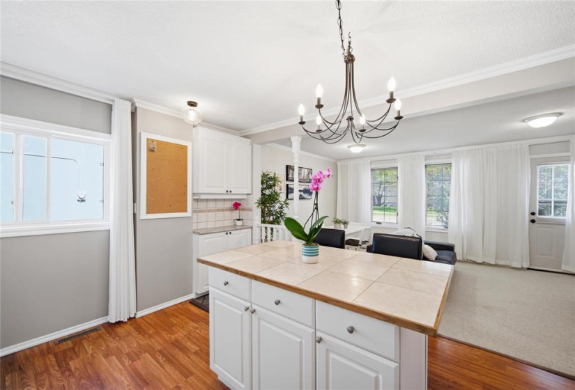 75 Worthington, 3 Bedrooms Bedrooms, 7 Rooms Rooms,1 BathroomBathrooms,Residential,For Sale,Worthington