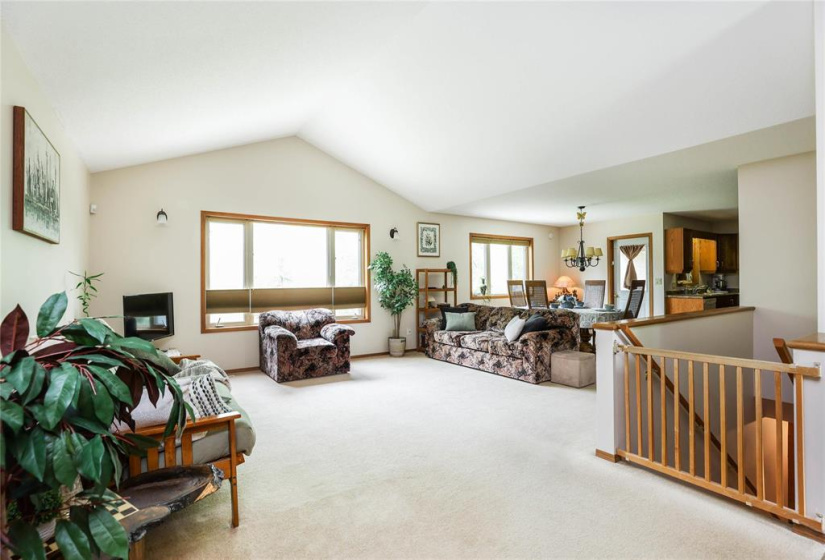112 BELANGER, 2 Bedrooms Bedrooms, 6 Rooms Rooms,1 BathroomBathrooms,Residential,For Sale,BELANGER