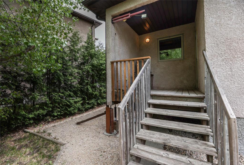 112 BELANGER, 2 Bedrooms Bedrooms, 6 Rooms Rooms,1 BathroomBathrooms,Residential,For Sale,BELANGER