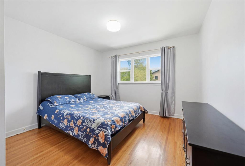 Large bedroom