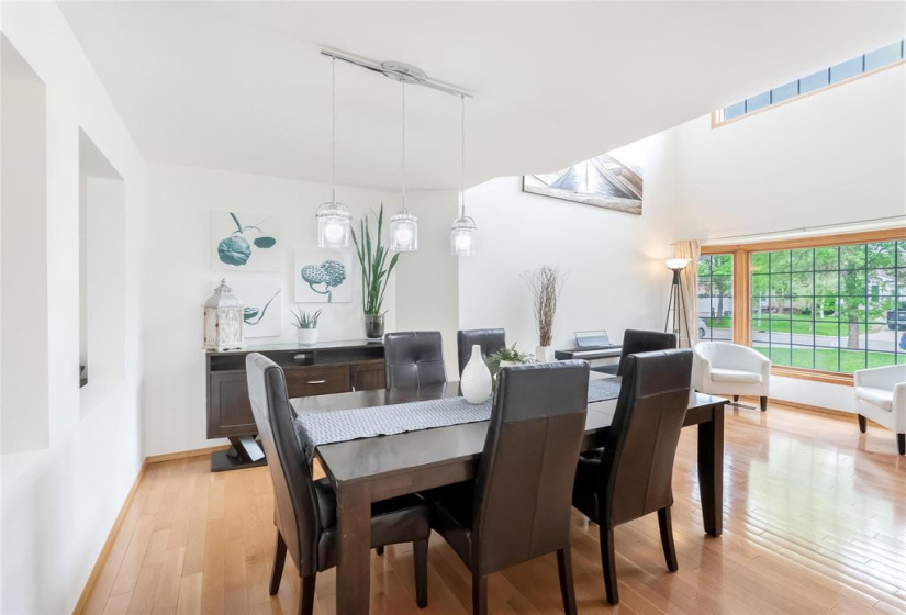 Formal dining room