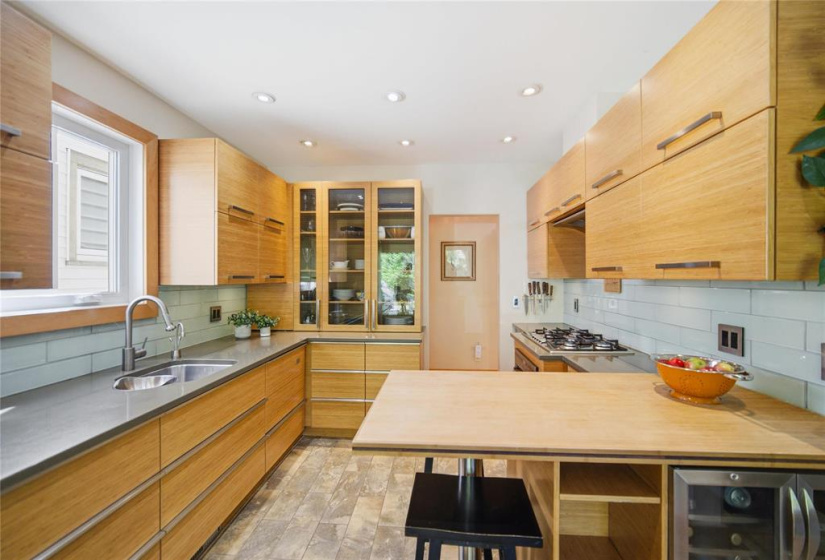 409 Borebank, 3 Bedrooms Bedrooms, 9 Rooms Rooms,2 BathroomsBathrooms,Residential,For Sale,Borebank