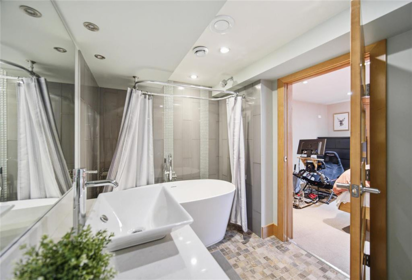 409 Borebank, 3 Bedrooms Bedrooms, 9 Rooms Rooms,2 BathroomsBathrooms,Residential,For Sale,Borebank