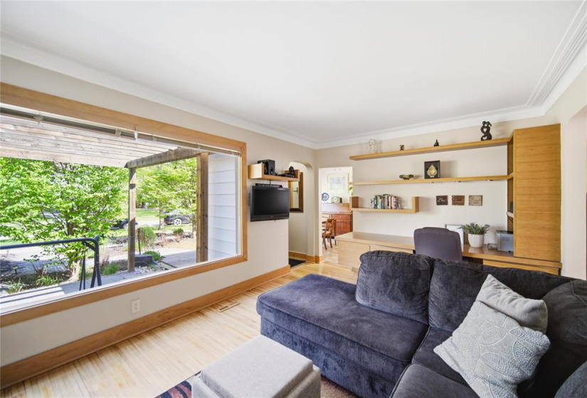 409 Borebank, 3 Bedrooms Bedrooms, 9 Rooms Rooms,2 BathroomsBathrooms,Residential,For Sale,Borebank