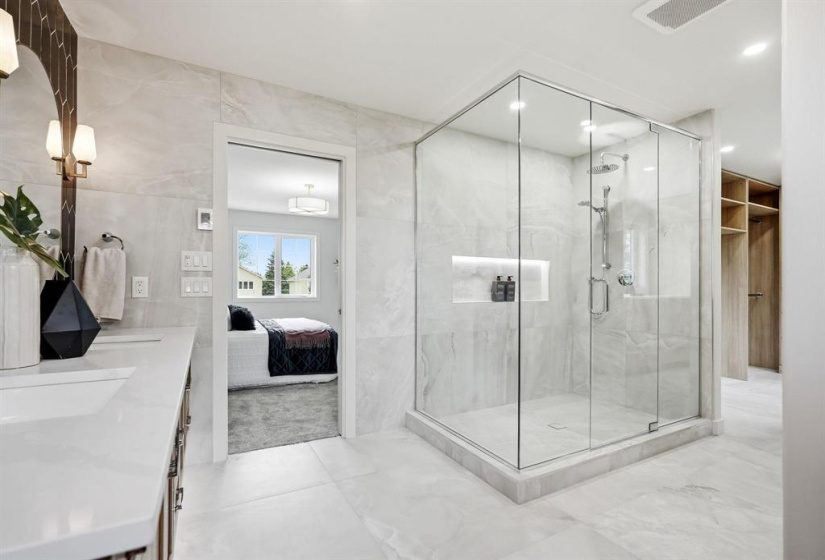 162 Park, 4 Bedrooms Bedrooms, 17 Rooms Rooms,3 BathroomsBathrooms,Residential,For Sale,Park
