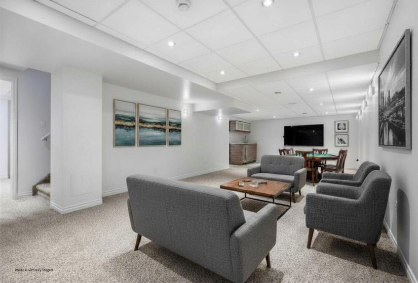162 Park, 4 Bedrooms Bedrooms, 17 Rooms Rooms,3 BathroomsBathrooms,Residential,For Sale,Park