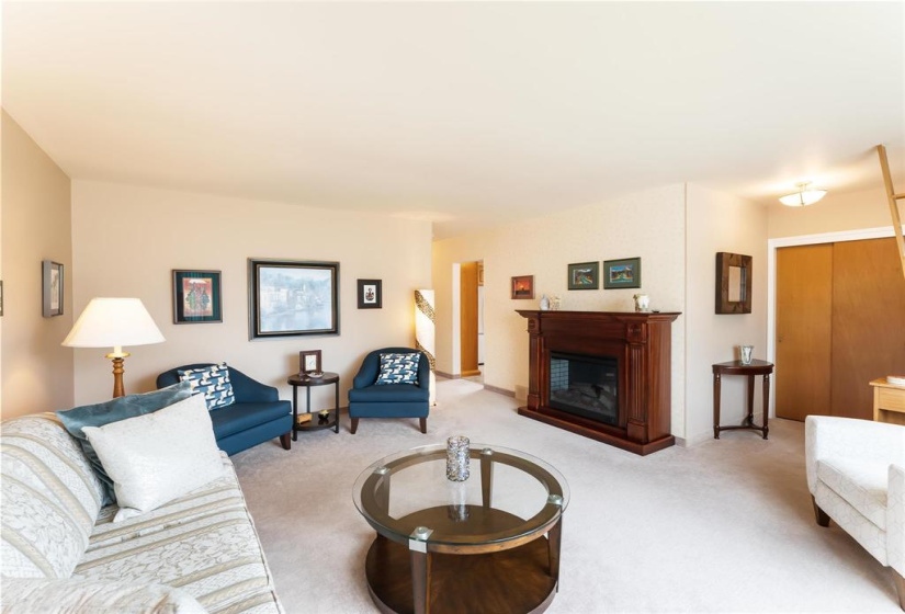 8 D'orsay, 3 Bedrooms Bedrooms, 9 Rooms Rooms,2 BathroomsBathrooms,Residential,For Sale,D'orsay