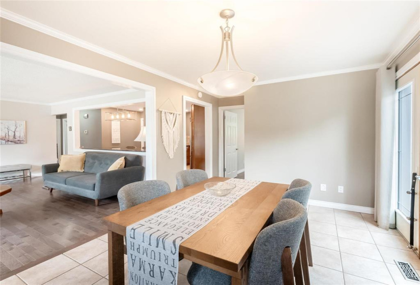 52 Fallbrook, 3 Bedrooms Bedrooms, 10 Rooms Rooms,2 BathroomsBathrooms,Residential,For Sale,Fallbrook