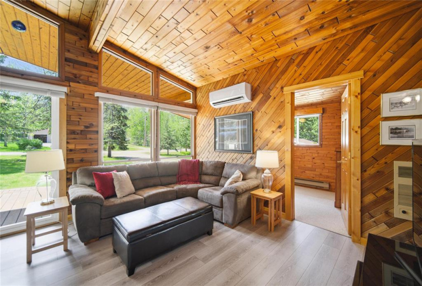 10 Driftwood, 3 Bedrooms Bedrooms, 8 Rooms Rooms,1 BathroomBathrooms,Residential,For Sale,Driftwood