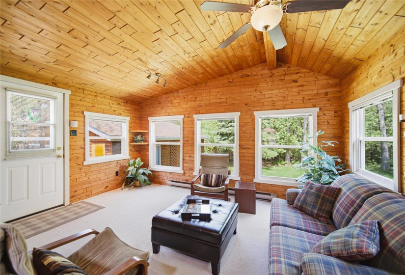 10 Driftwood, 3 Bedrooms Bedrooms, 8 Rooms Rooms,1 BathroomBathrooms,Residential,For Sale,Driftwood