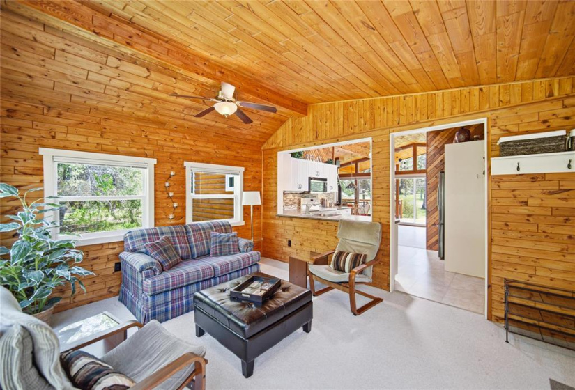 10 Driftwood, 3 Bedrooms Bedrooms, 8 Rooms Rooms,1 BathroomBathrooms,Residential,For Sale,Driftwood