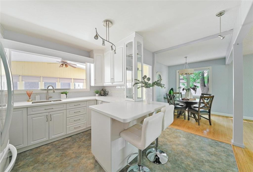 775 Harstone, 4 Bedrooms Bedrooms, 11 Rooms Rooms,2 BathroomsBathrooms,Residential,For Sale,Harstone