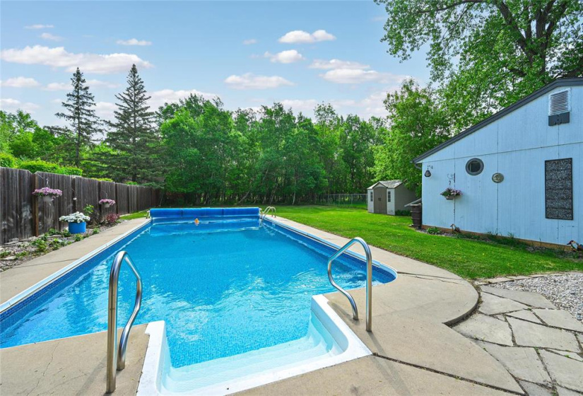 775 Harstone, 4 Bedrooms Bedrooms, 11 Rooms Rooms,2 BathroomsBathrooms,Residential,For Sale,Harstone