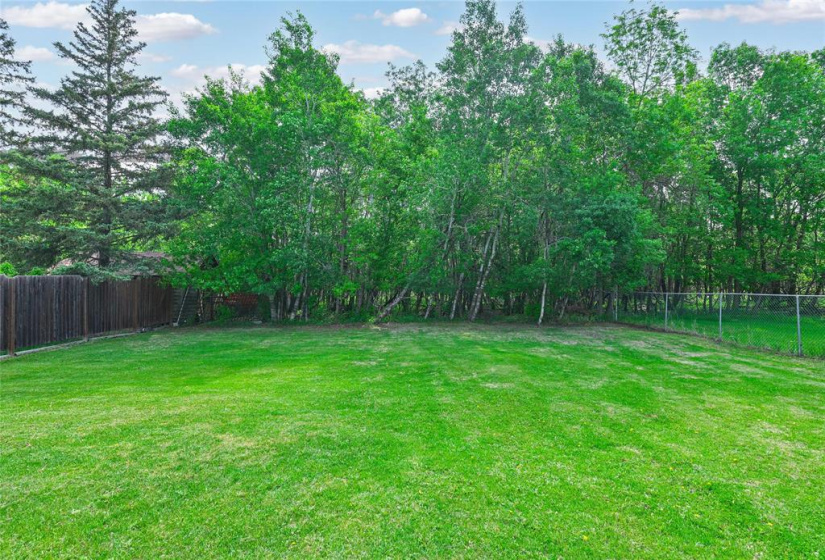 775 Harstone, 4 Bedrooms Bedrooms, 11 Rooms Rooms,2 BathroomsBathrooms,Residential,For Sale,Harstone