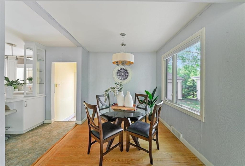775 Harstone, 4 Bedrooms Bedrooms, 11 Rooms Rooms,2 BathroomsBathrooms,Residential,For Sale,Harstone
