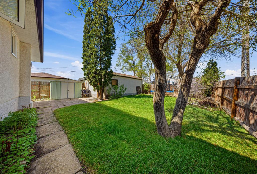899 Consol, 4 Bedrooms Bedrooms, 9 Rooms Rooms,2 BathroomsBathrooms,Residential,For Sale,Consol