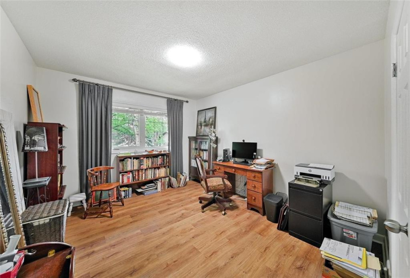 1075 Kilkenny, 3 Bedrooms Bedrooms, 8 Rooms Rooms,1 BathroomBathrooms,Residential,For Sale,Kilkenny