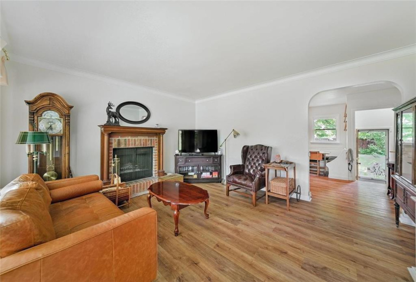 1075 Kilkenny, 3 Bedrooms Bedrooms, 8 Rooms Rooms,1 BathroomBathrooms,Residential,For Sale,Kilkenny