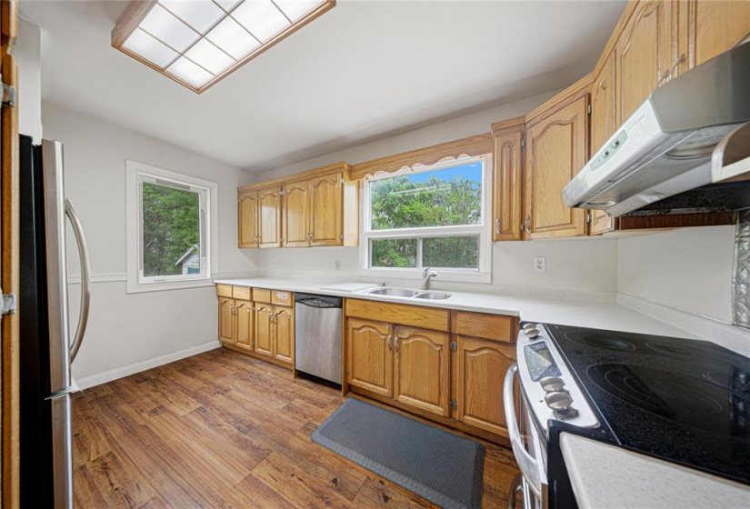 58071 EDGEWOOD, 3 Bedrooms Bedrooms, 11 Rooms Rooms,2 BathroomsBathrooms,Residential,For Sale,EDGEWOOD