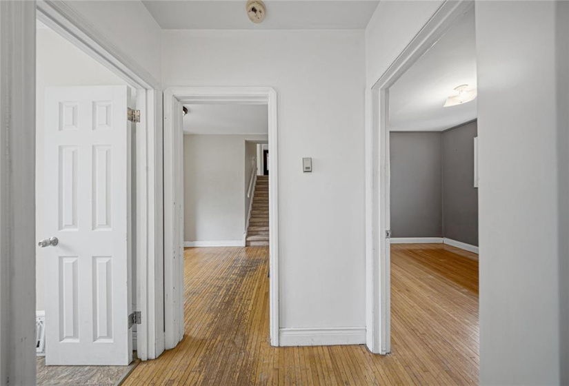58071 EDGEWOOD, 3 Bedrooms Bedrooms, 11 Rooms Rooms,2 BathroomsBathrooms,Residential,For Sale,EDGEWOOD