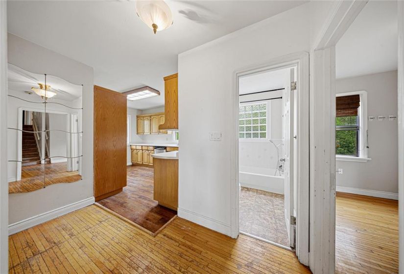 58071 EDGEWOOD, 3 Bedrooms Bedrooms, 11 Rooms Rooms,2 BathroomsBathrooms,Residential,For Sale,EDGEWOOD