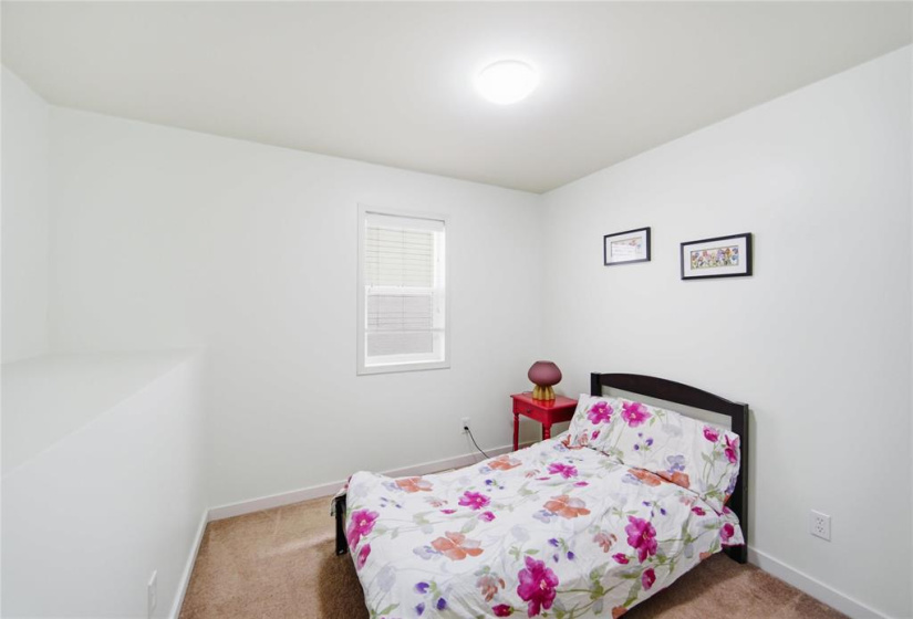 72 Regal, 4 Bedrooms Bedrooms, 13 Rooms Rooms,3 BathroomsBathrooms,Residential,For Sale,Regal